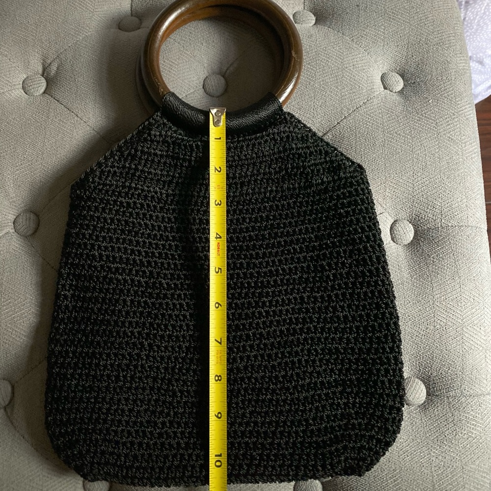 KNITTED PURSE